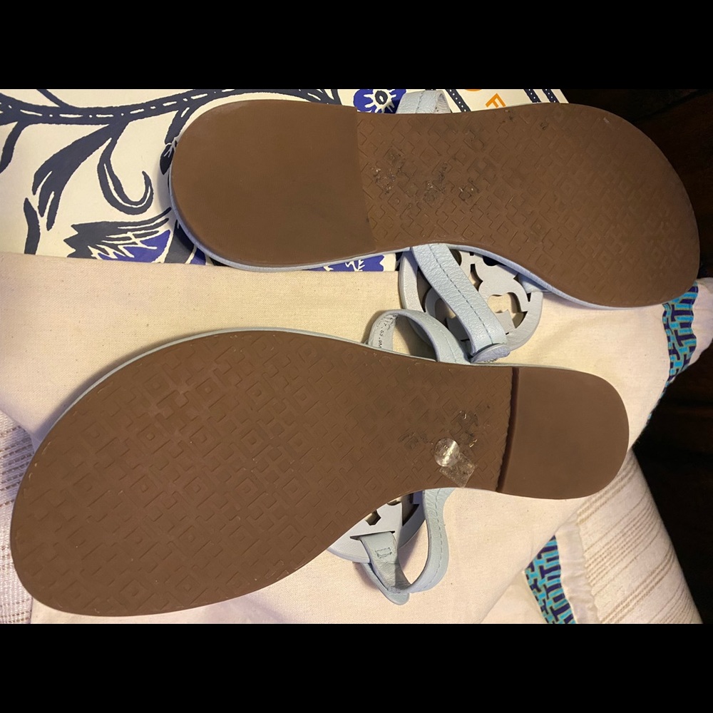 Tory Burch Miller Size 9 Sky Light Blue Sandals